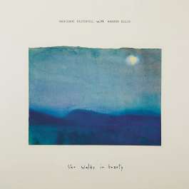 She Walks In Beauty Faithfull Marianne With Ellis Warren